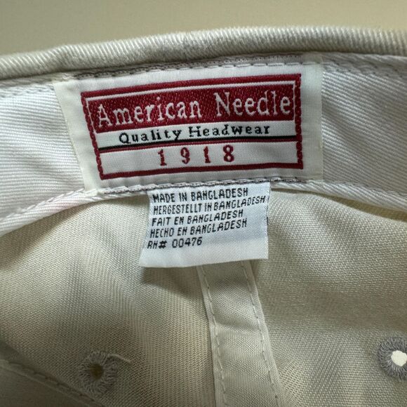 Philadelphia Phillies Baseball Cap Green White MLB Game Philly Logo Hat Genuine - Picture 5 of 9